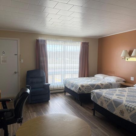 Hotel Le Campagnard Matane Exterior foto